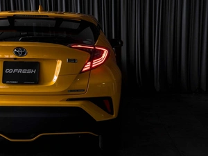Внедорожник Toyota C-HR 2018 года, 1769000 рублей, Тюмень