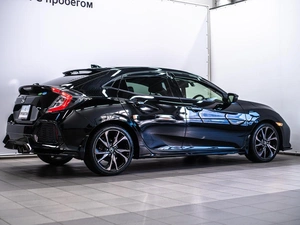 Хетчбэк Honda Civic 2018 года, 1820000 рублей, Красноярск