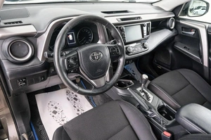 Внедорожник Toyota RAV4 2018 года, 2599000 рублей, Красноярск