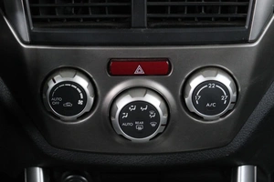 Внедорожник Subaru Forester 2010 года, 1329000 рублей, Омск