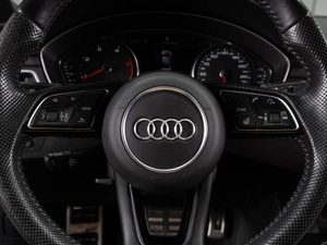 Седан Audi A4 2018 года, 2520000 рублей, Тюмень