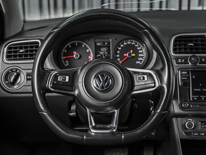 Седан Volkswagen Polo 2018 года, 1228000 рублей, Ставрополь