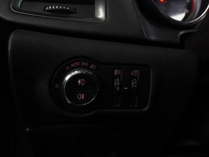 Хетчбэк Opel Astra 2011 года, 749000 рублей, Воронеж