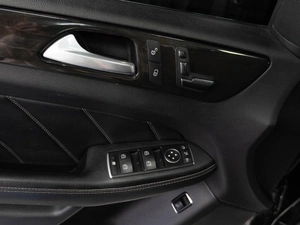 Внедорожник Mercedes-benz GL-класс 2015 года, 3499000 рублей, Тюмень