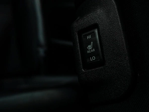 Хетчбэк Nissan Leaf 2017 года, 1659000 рублей, Тюмень