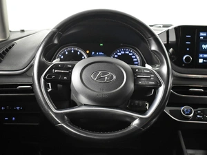 Седан Hyundai Sonata 2020 года, 1748100 рублей, Казань