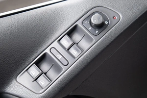 Внедорожник Volkswagen Tiguan 2010 года, 1069000 рублей, Оренбург