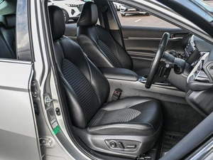 Седан Toyota Camry 2020 года, 2729000 рублей, Кирилловка