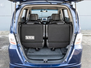 Минивэн Honda Freed 2012 года, 1315000 рублей, Краснодар