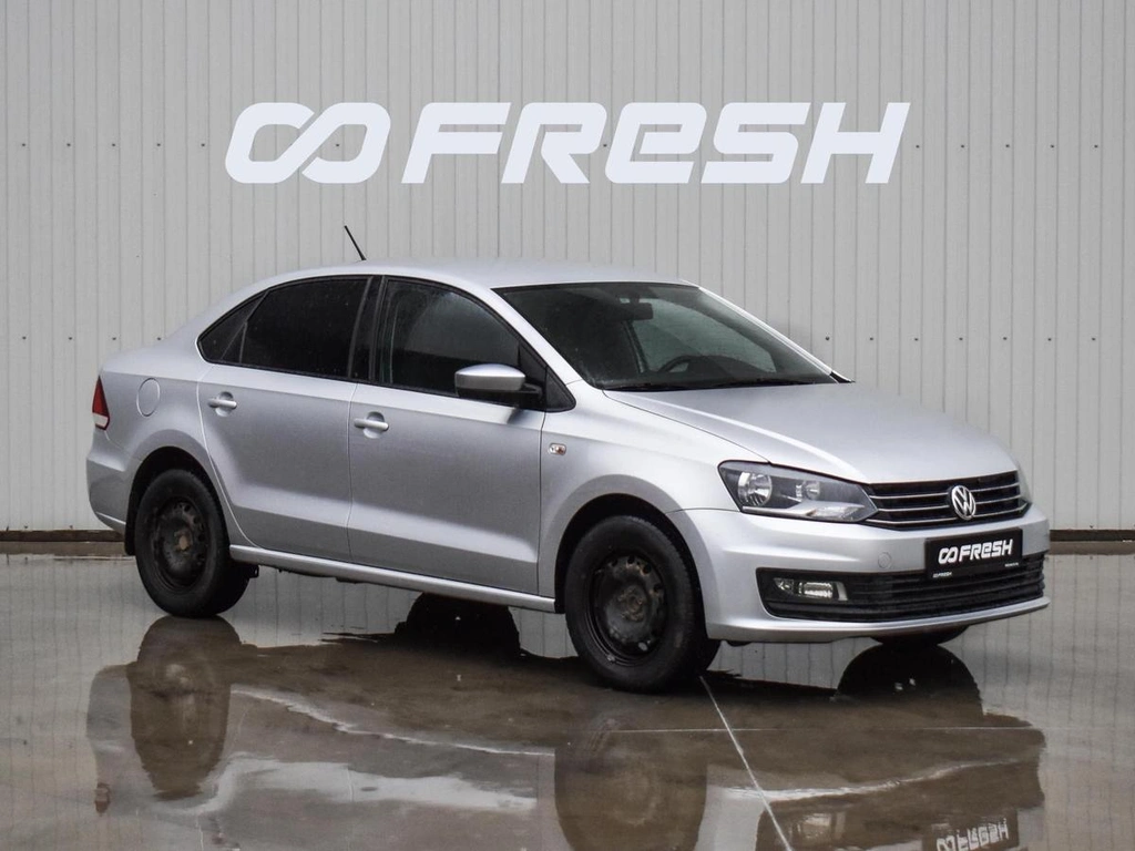 Седан Volkswagen Polo 2015 года, 960000 рублей, Краснодар