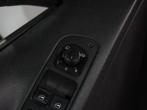 Внедорожник Volkswagen Tiguan 2016 года, 1699000 рублей, Воронеж