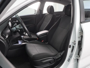 Седан Kia Rio 2018 года, 1537000 рублей, Воронеж