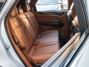 Внедорожник Bentley Bentayga 2019 года, 13300000 рублей, Краснодар