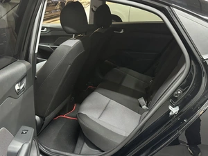 Седан Hyundai Solaris 2021 года, 1327000 рублей, Красноярск