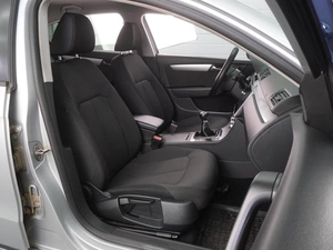 Седан Volkswagen Passat 2012 года, 1113000 рублей, Воронеж