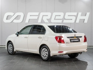 Седан Toyota Corolla Axio 2019 года, 1599000 рублей, Сургут