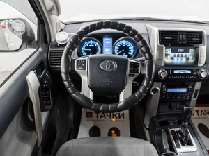 Внедорожник Toyota Land Cruiser Prado 2012 года, 3180000 рублей, Красноярск
