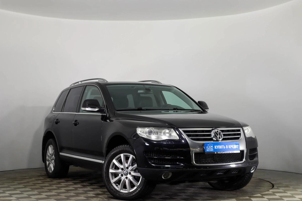 Внедорожник Volkswagen Touareg 2010 года, 1379000 рублей, Пермь