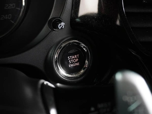 Внедорожник Mitsubishi Outlander 2021 года, 2349000 рублей, Воронеж