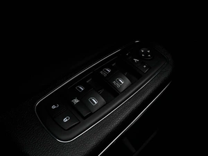 Седан Chrysler 300C 2012 года, 1699000 рублей, Волгоград