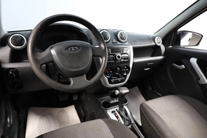 Седан ВАЗ (LADA) Granta 2017 года, 799000 рублей, Новосибирск