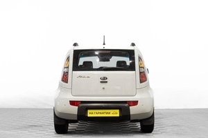 Хетчбэк Kia Soul 2010 года, 849000 рублей, Барнаул