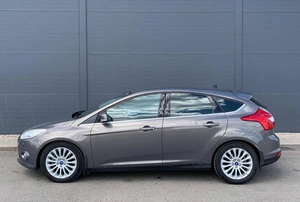 Хетчбэк Ford Focus 2012 года, 715000 рублей, Солонцы