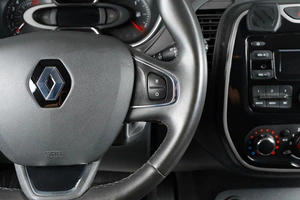 Внедорожник Renault Kaptur 2018 года, 1339000 рублей, Тюмень