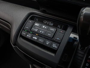 Минивэн Honda Stepwgn 2015 года, 1650000 рублей, Краснодар