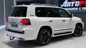 Внедорожник Toyota Land Cruiser 2014 года, 3967000 рублей, Красноярск