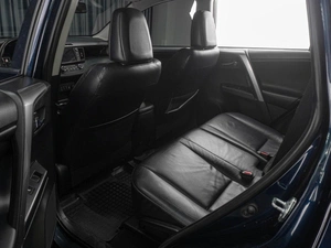 Внедорожник Toyota RAV4 2018 года, 1849000 рублей, Тюмень