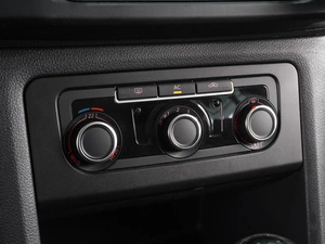 Пикап Volkswagen Amarok 2010 года, 1594000 рублей, Воронеж