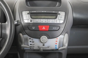 Хетчбэк Peugeot 107 2010 года, 509000 рублей, Кемерово