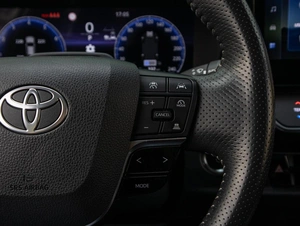 Седан Toyota Camry 2024 года, 3880000 рублей, Большой Сочи
