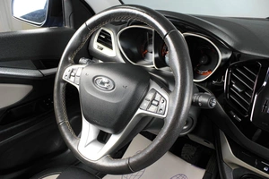 Универсал ВАЗ (LADA) Vesta Cross 2020 года, 1379000 рублей, Тюмень