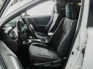 Внедорожник Toyota RAV4 2016 года, 2179000 рублей, Тюмень