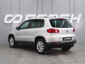 Внедорожник Volkswagen Tiguan 2016 года, 1749000 рублей, Воронеж