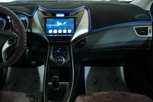 Седан Hyundai Elantra 2012 года, 1059000 рублей, Омск