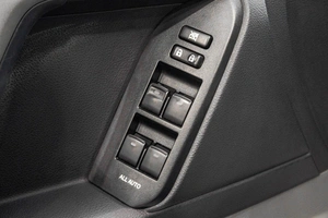 Внедорожник Toyota Land Cruiser Prado 2012 года, 2799000 рублей, Барнаул