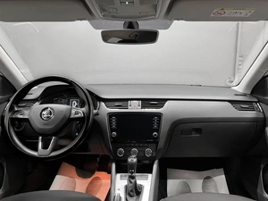 Лифтбек Skoda Octavia 2020 года, 1625000 рублей, Красноярск