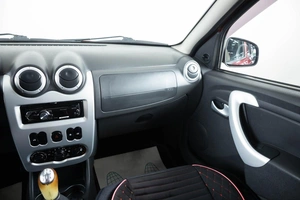 Хетчбэк Renault Sandero 2012 года, 649000 рублей, Пермь