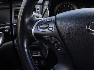 Седан Infiniti Q70 2014 года, 1999000 рублей, Волгоград