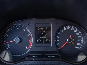 Седан Volkswagen Polo 2015 года, 720000 рублей, Волгоград
