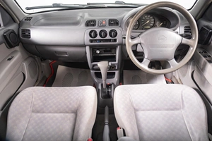Хетчбэк Nissan March 2001 года, 349000 рублей, Томск