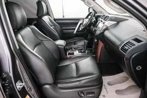 Внедорожник Toyota Land Cruiser Prado 2013 года, 3799000 рублей, Красноярск