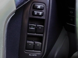 Внедорожник Toyota Land Cruiser Prado 2011 года, 2625000 рублей, Краснодар