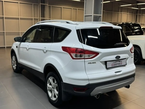 Внедорожник Ford Kuga 2013 года, 1297000 рублей, Красноярск