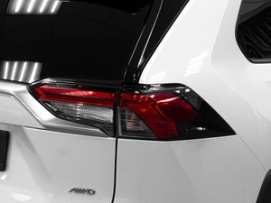 Внедорожник Toyota RAV4 2021 года, 3657000 рублей, Тюмень