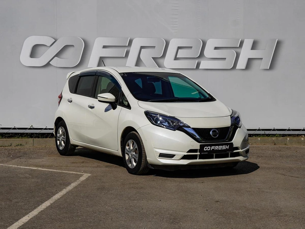 Хетчбэк Nissan Note 2017 года, 830000 рублей, Волгоград