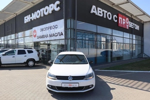 Седан Volkswagen Jetta 2013 года, 1320000 рублей, Мирное